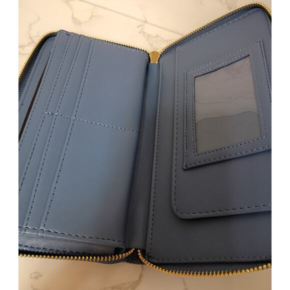 BETSEY JOHNSON Denim Floral Embroidered Zip Around Wristlet - NEW - Picture 3 of 7